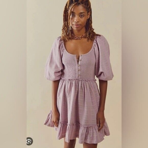 Free People Dresses & Skirts - Free People Lavender Puff Sleeve Smocked Mini Dress